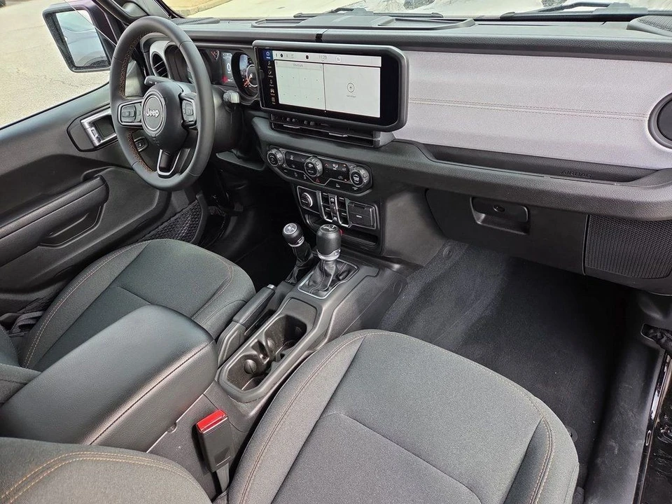 2024 Jeep JL Wrangler - Image 16 of 21