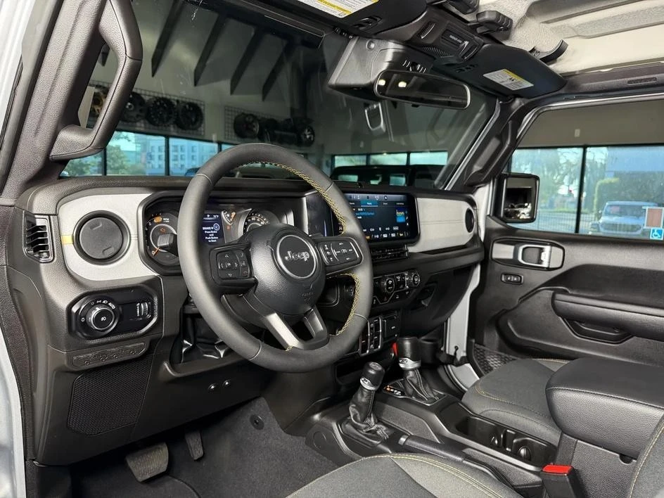 2024 Jeep JL Wrangler - Image 6 of 28