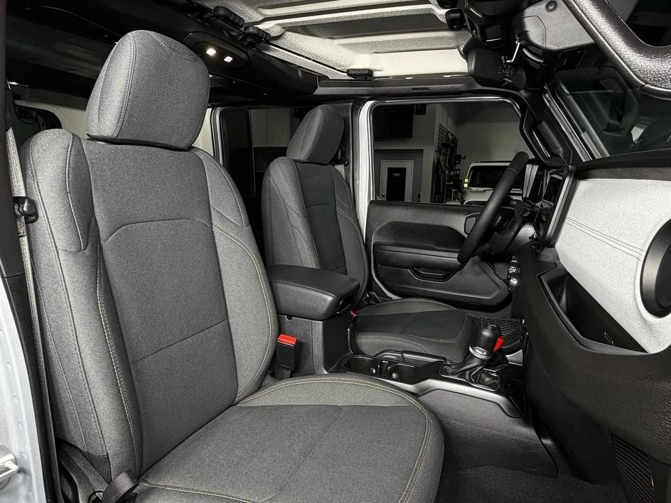 2024 Jeep JL Wrangler - Image 9 of 28