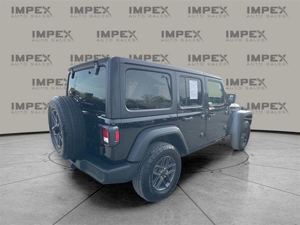 2024 Jeep JL Wrangler - Image 5 of 12