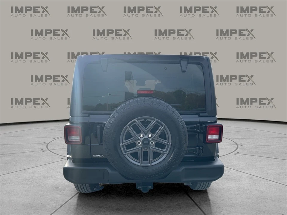 2024 Jeep JL Wrangler - Image 4 of 12
