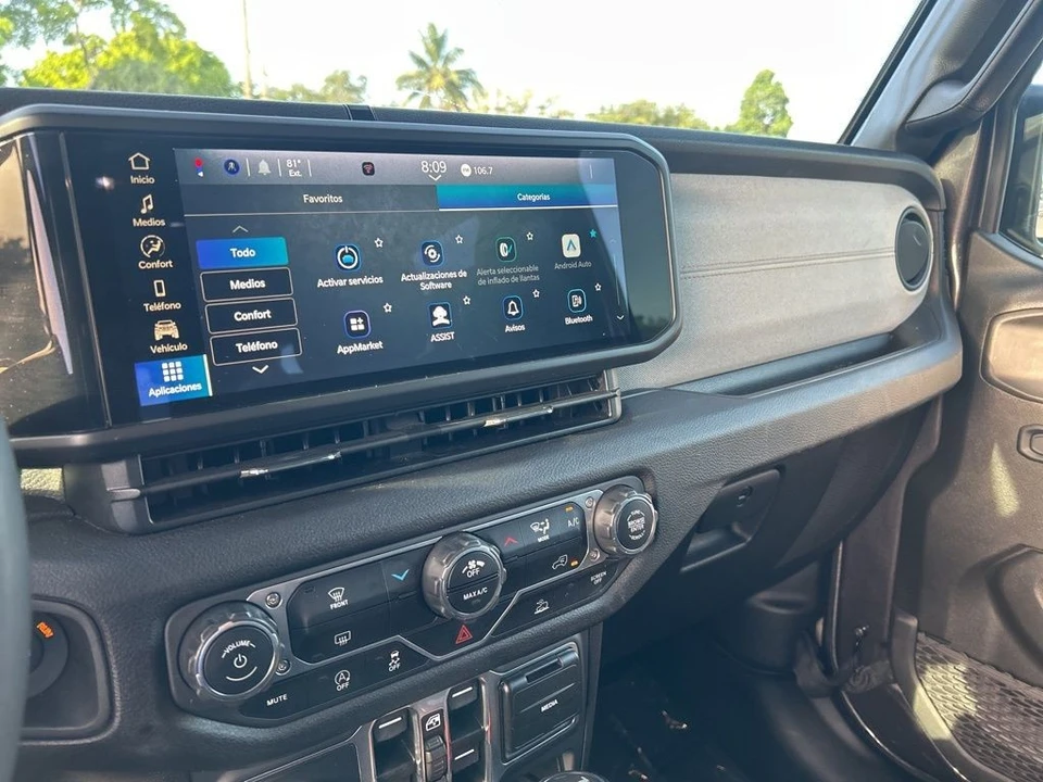 2024 Jeep JL Wrangler - Image 12 of 12