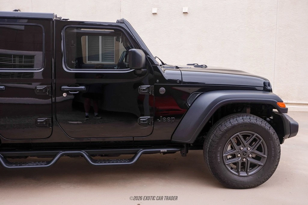 2024 Jeep JL Wrangler - Image 11 of 12