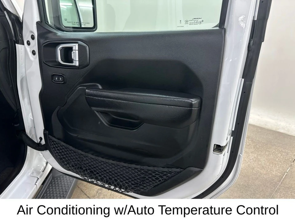 2024 Jeep JL Wrangler - Image 21 of 31