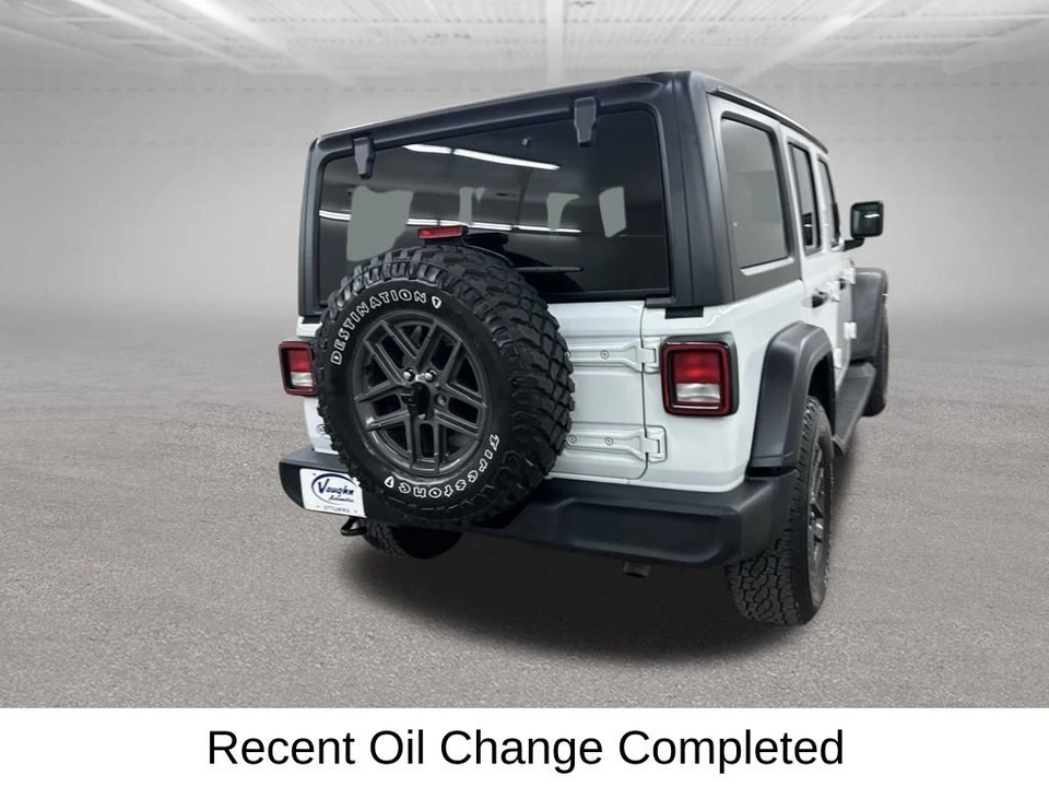 2024 Jeep JL Wrangler - Image 13 of 31
