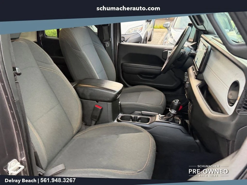 2024 Jeep JL Wrangler - Image 17 of 28