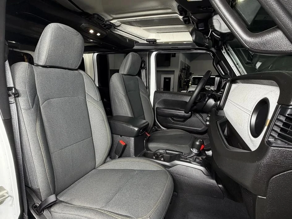 2024 Jeep JL Wrangler - Image 15 of 26