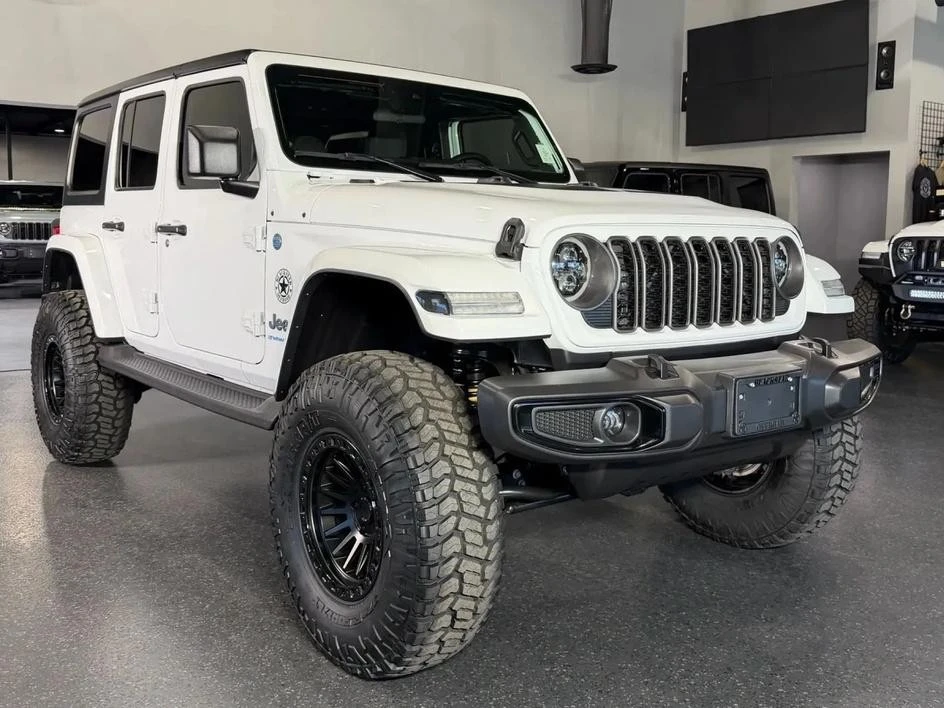 2024 Jeep JL Wrangler - Image 2 of 26