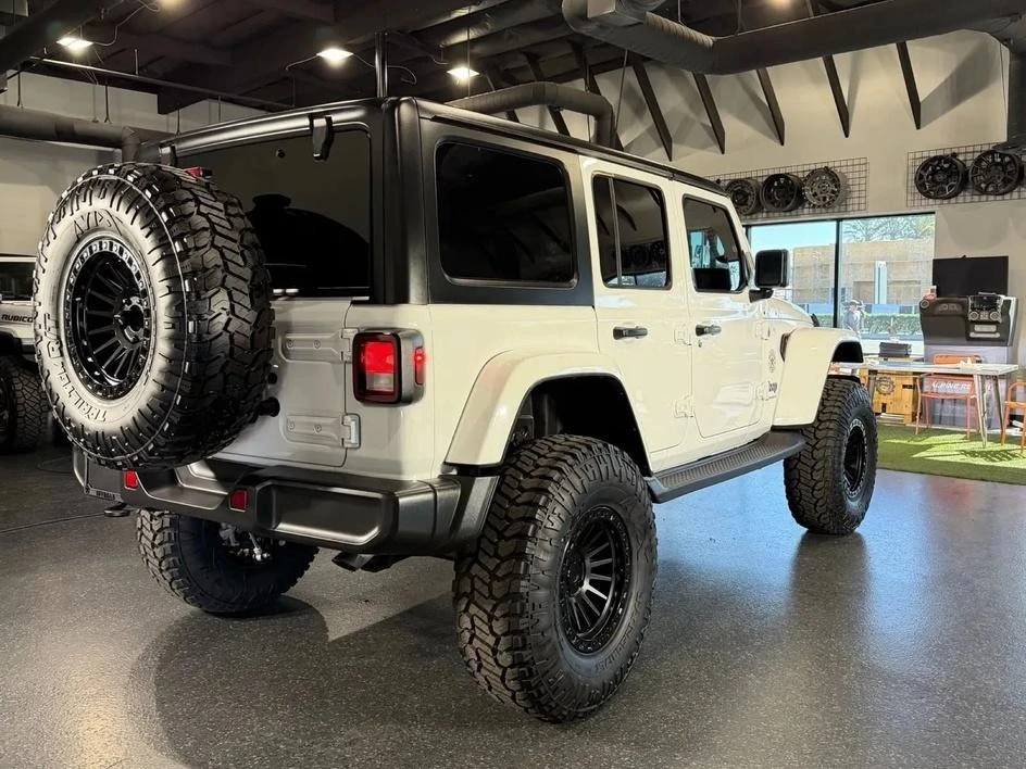 2024 Jeep JL Wrangler - Image 26 of 26