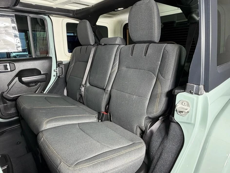 2024 Jeep JL Wrangler - Image 14 of 28