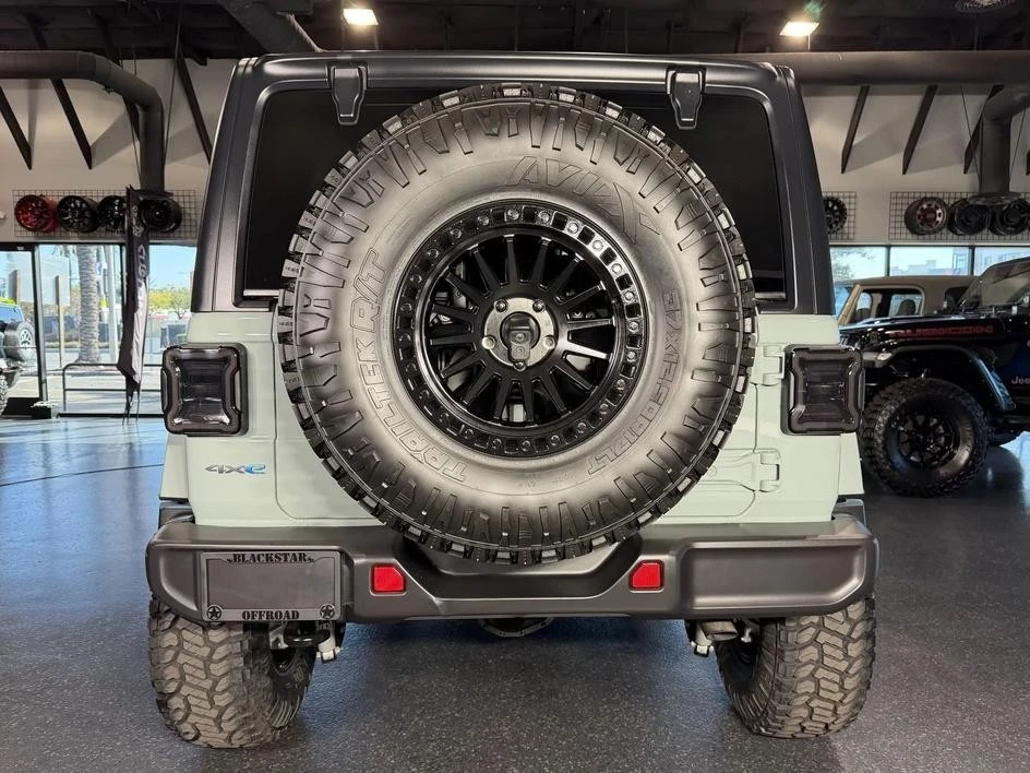 2024 Jeep JL Wrangler - Image 10 of 28