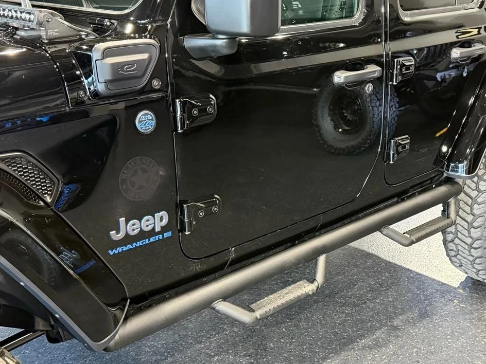 2024 Jeep JL Wrangler - Image 6 of 28