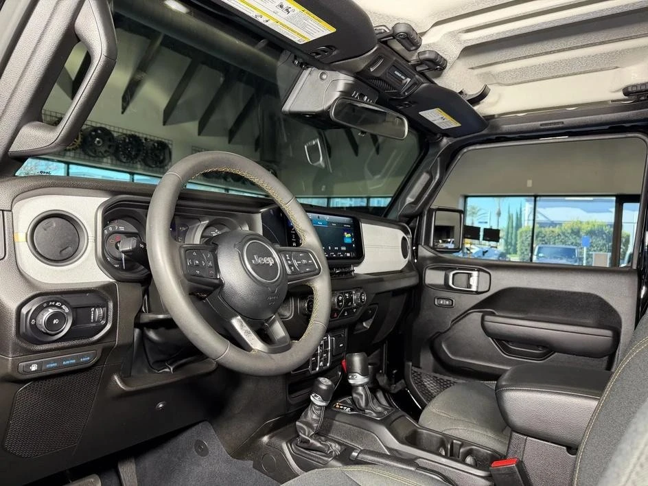 2024 Jeep JL Wrangler - Image 12 of 28