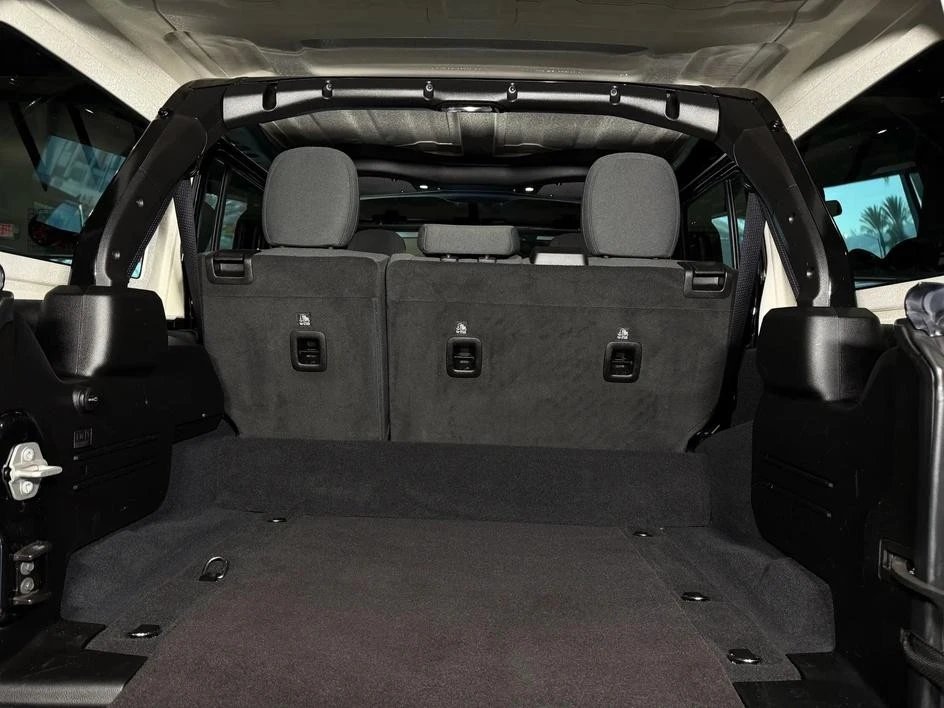 2024 Jeep JL Wrangler - Image 21 of 28