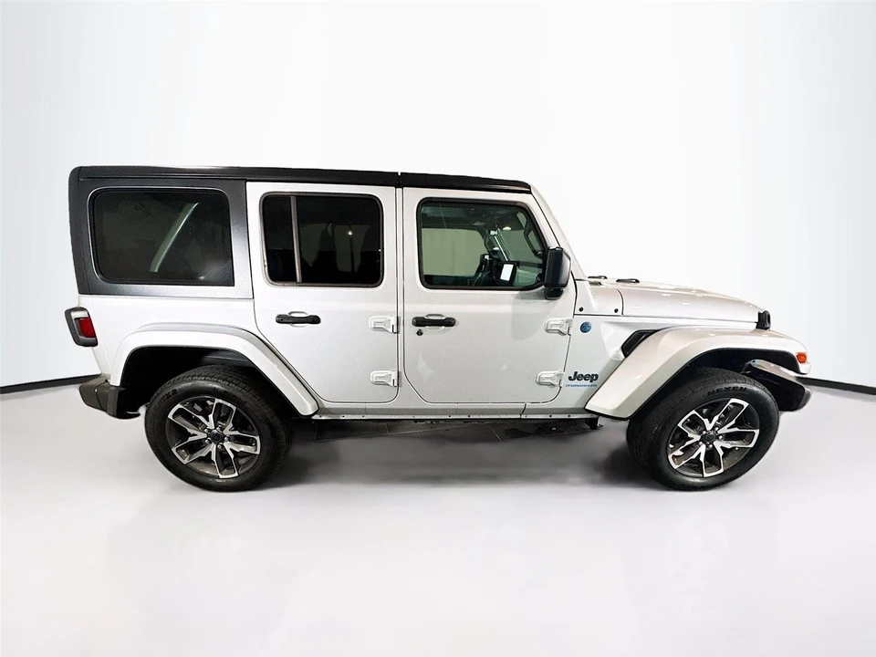 2024 Jeep JL Wrangler - Image 29 of 31