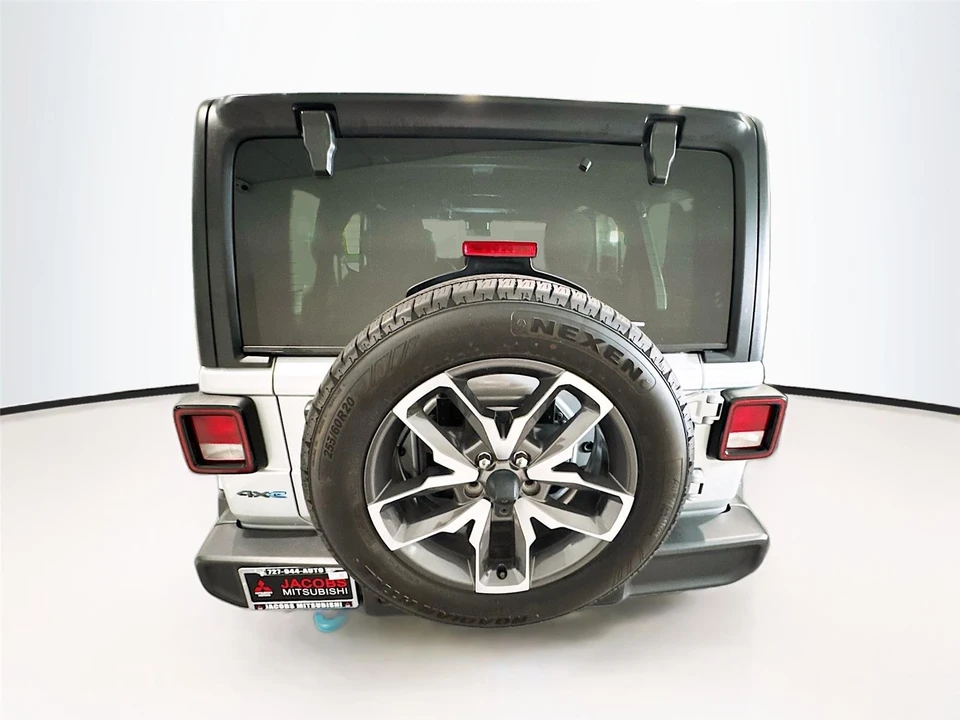 2024 Jeep JL Wrangler - Image 23 of 31