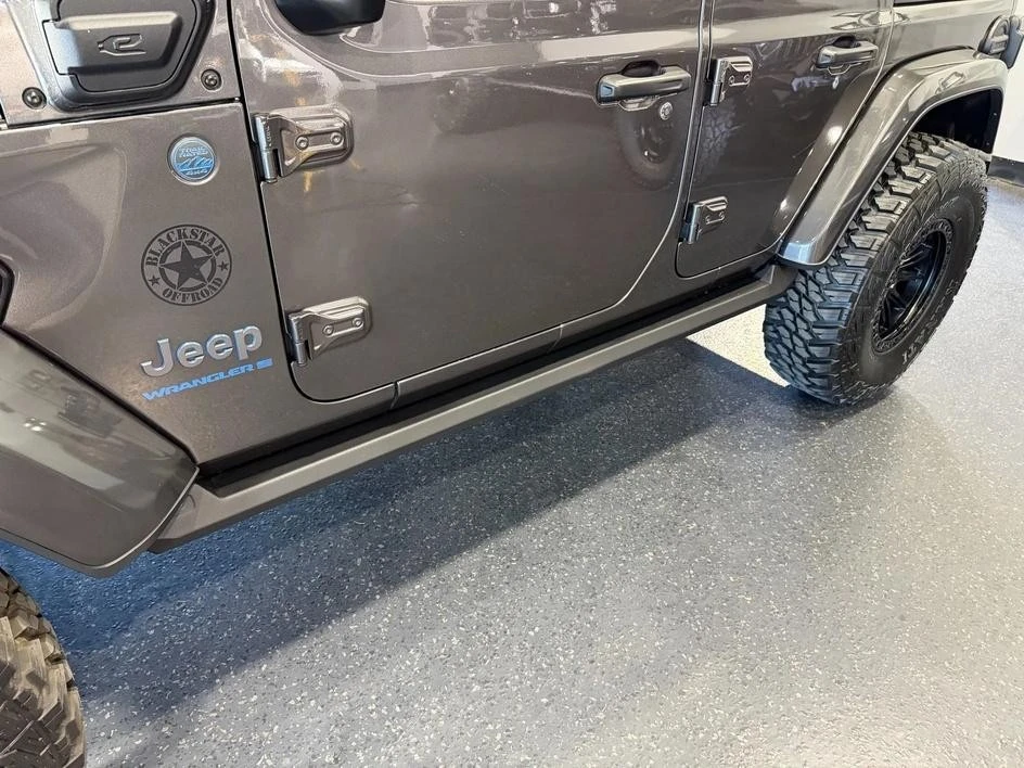2024 Jeep JL Wrangler - Image 6 of 24