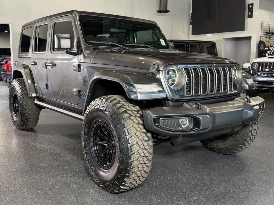 2024 Jeep JL Wrangler - Image 2 of 24