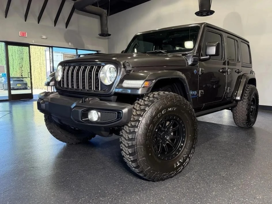 2024 Jeep JL Wrangler - Image 24 of 24
