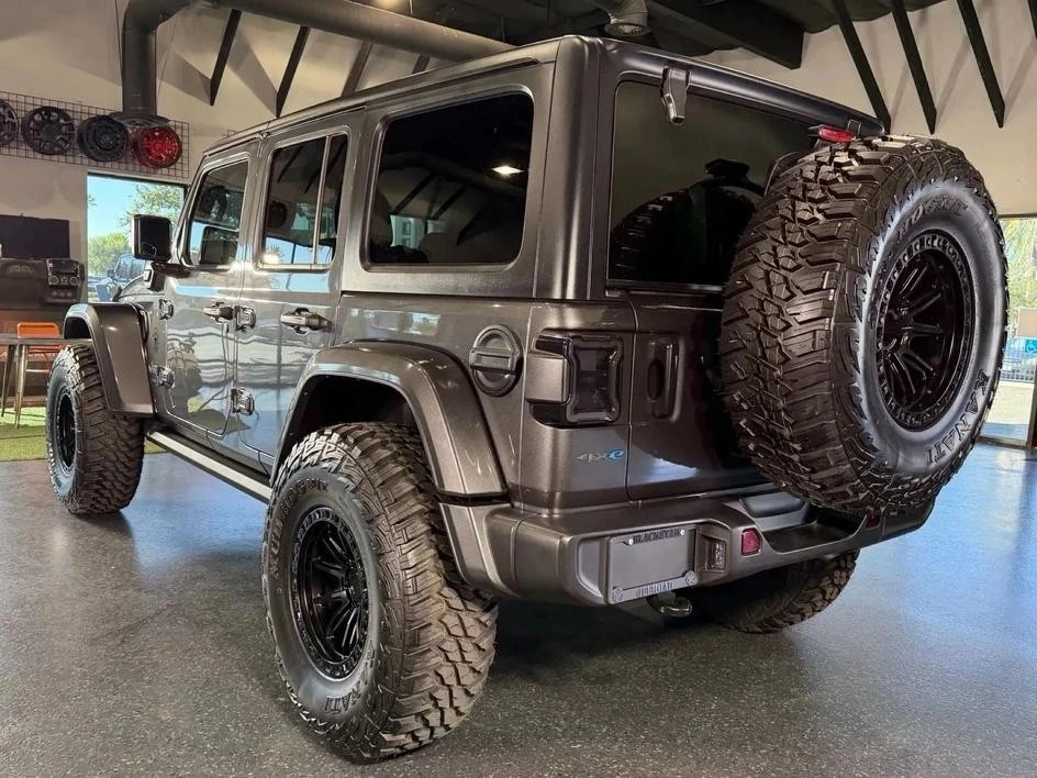 2024 Jeep JL Wrangler - Image 7 of 24