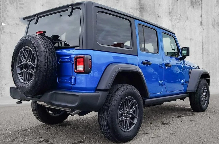 2024 Jeep JL Wrangler - Image 8 of 8