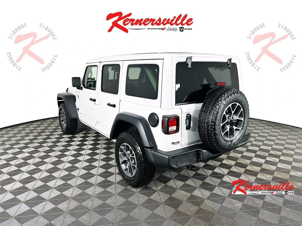 2024 Jeep JL Wrangler - Image 5 of 12