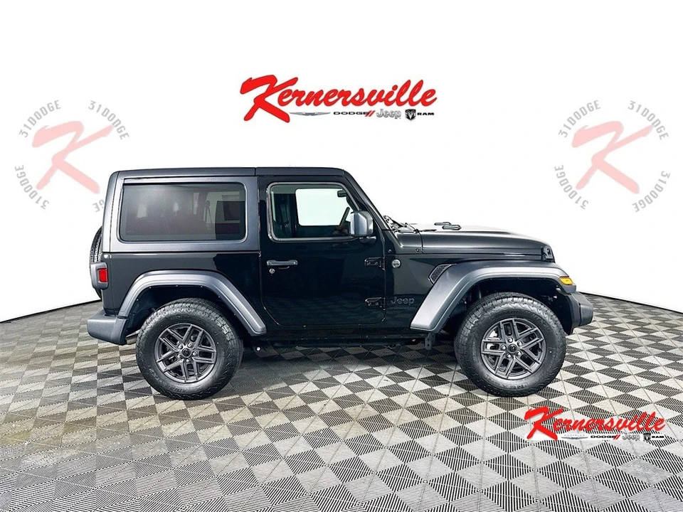 2024 Jeep JL Wrangler - Image 8 of 21