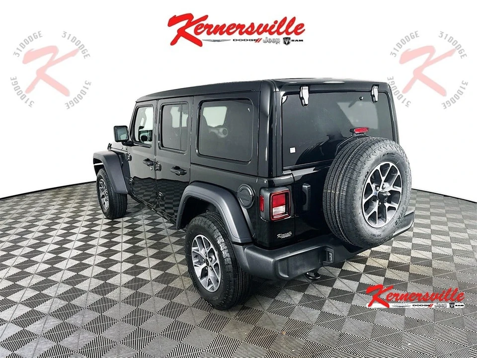 2024 Jeep JL Wrangler - Image 5 of 21