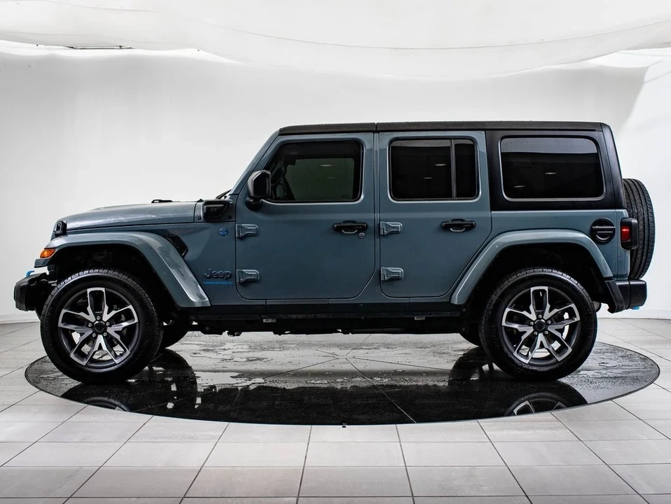 2024 Jeep JL Wrangler - Image 5 of 21