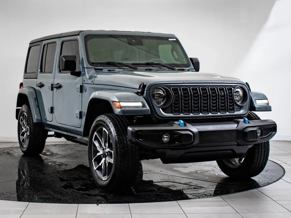 2024 Jeep JL Wrangler - Image 12 of 21