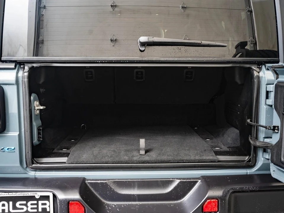 2024 Jeep JL Wrangler - Image 19 of 21