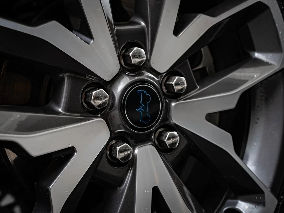 2024 Jeep JL Wrangler - Image 8 of 21
