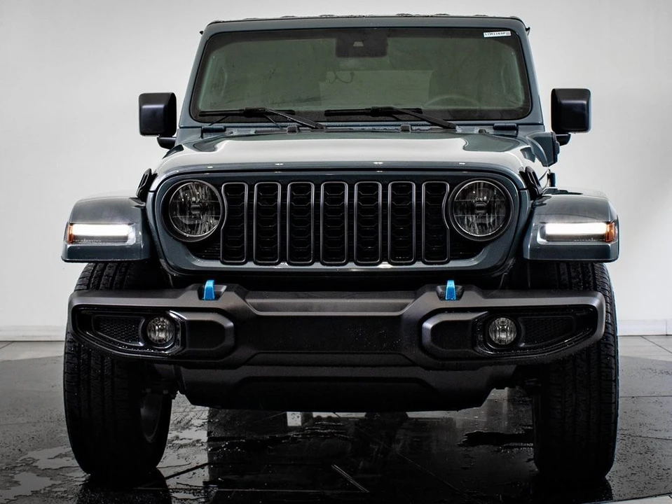 2024 Jeep JL Wrangler - Image 2 of 21