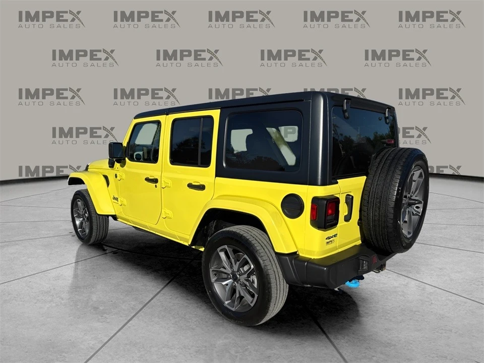 2024 Jeep JL Wrangler - Image 3 of 12