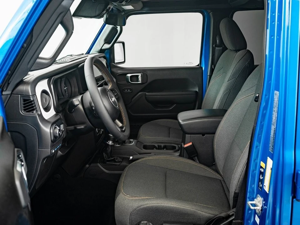2024 Jeep JL Wrangler - Image 20 of 21