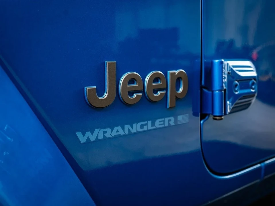 2024 Jeep JL Wrangler - Image 9 of 21