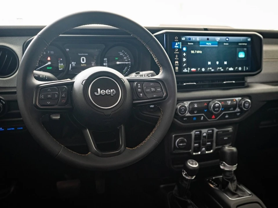 2024 Jeep JL Wrangler - Image 4 of 21