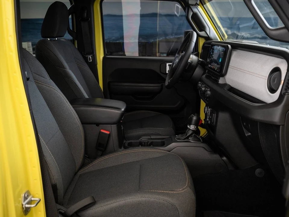 2024 Jeep JL Wrangler - Image 21 of 21