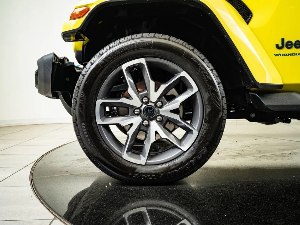 2024 Jeep JL Wrangler - Image 13 of 21