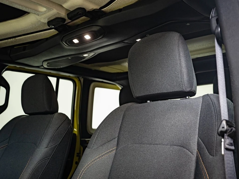2024 Jeep JL Wrangler - Image 20 of 21