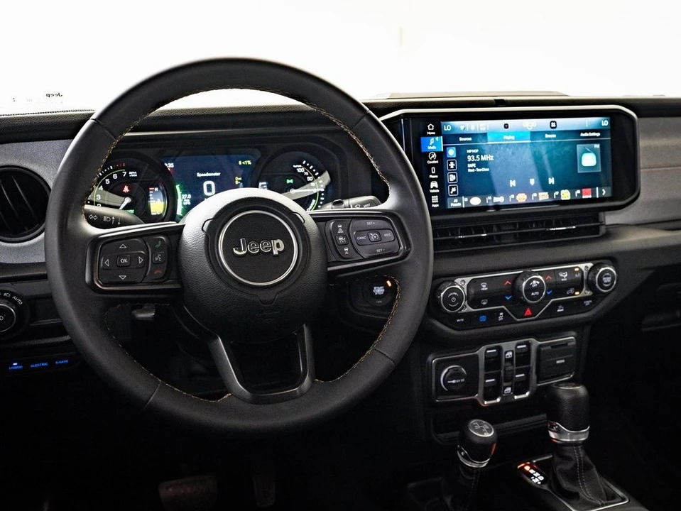 2024 Jeep JL Wrangler - Image 4 of 21
