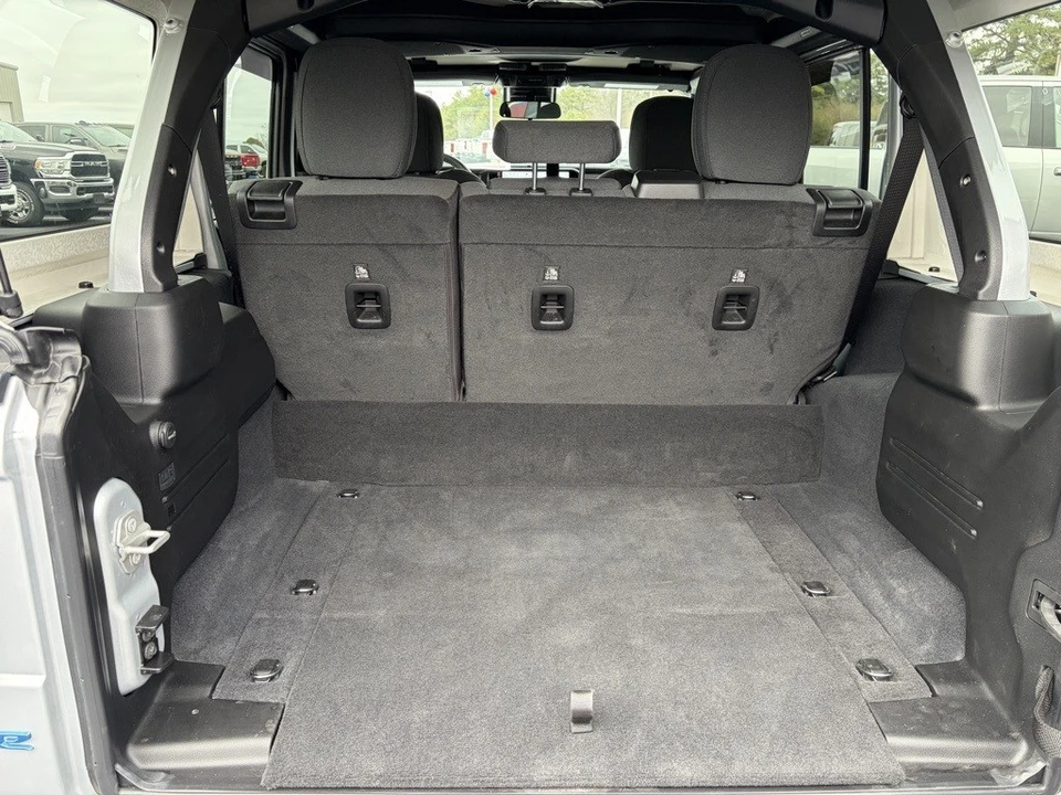 2024 Jeep JL Wrangler - Image 7 of 12