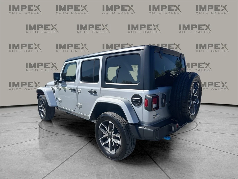 2024 Jeep JL Wrangler - Image 3 of 12