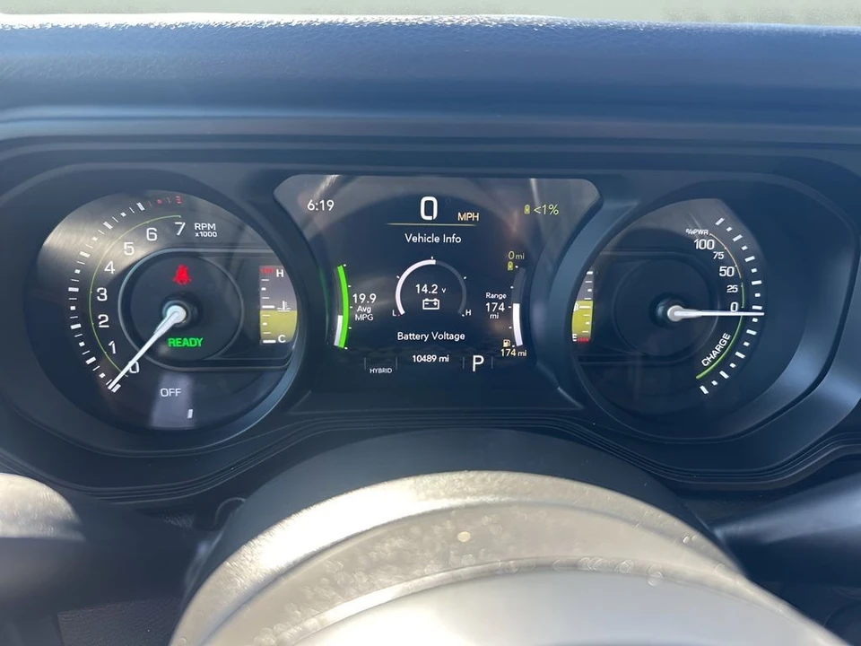2024 Jeep JL Wrangler - Image 21 of 31