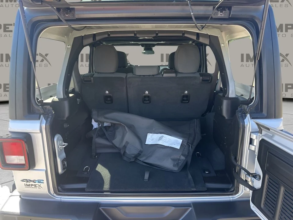 2024 Jeep JL Wrangler - Image 26 of 31