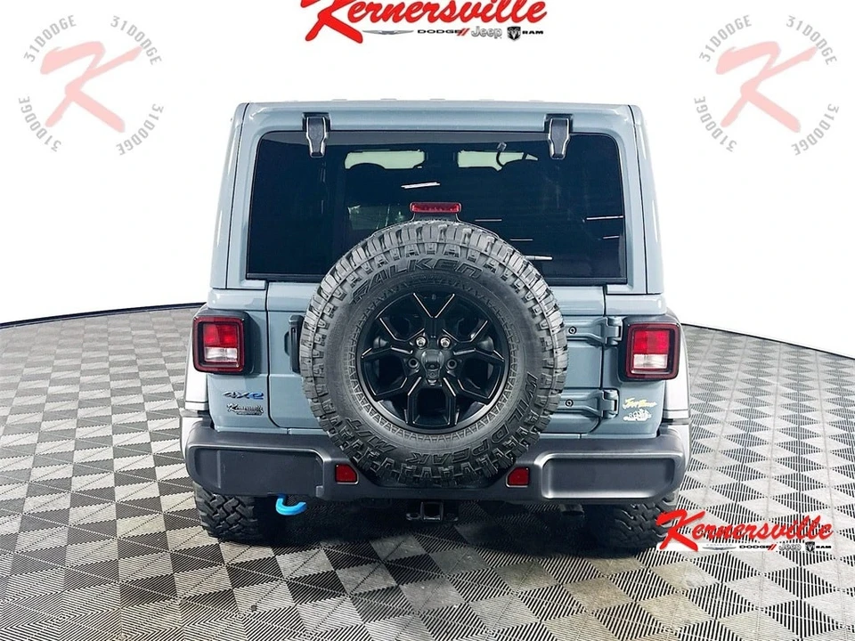 2024 Jeep JL Wrangler - Image 6 of 21