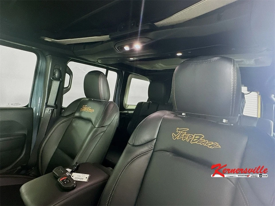 2024 Jeep JL Wrangler - Image 21 of 21