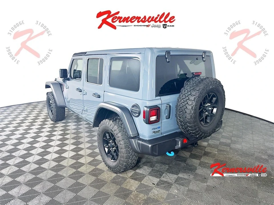 2024 Jeep JL Wrangler - Image 5 of 21