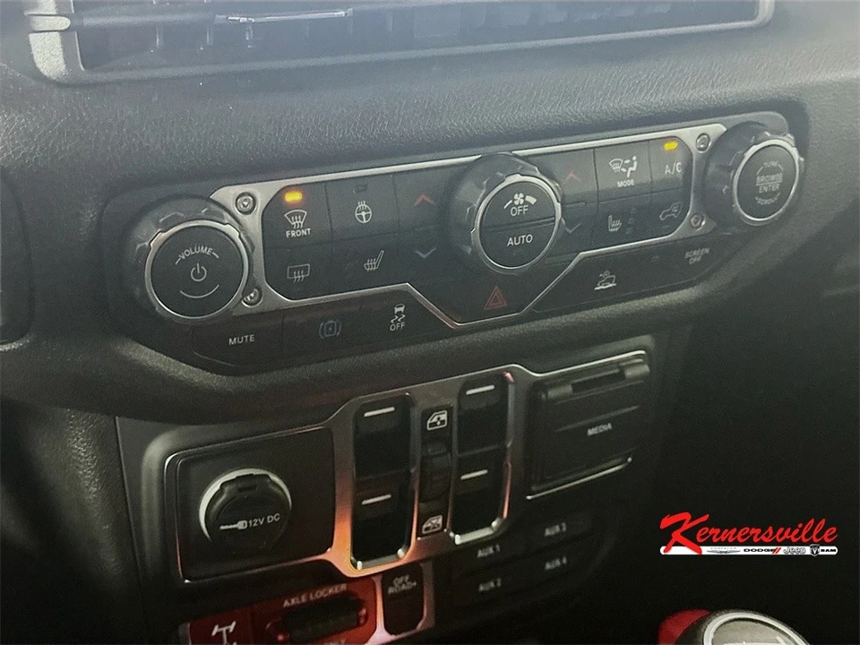 2024 Jeep JL Wrangler - Image 18 of 21