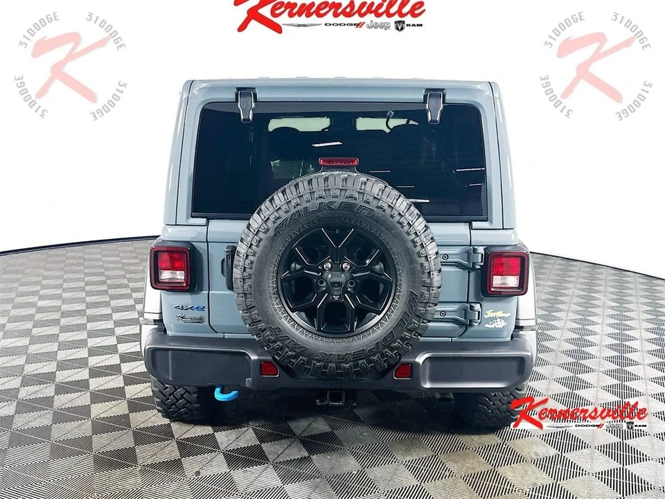 2024 Jeep JL Wrangler - Image 6 of 21